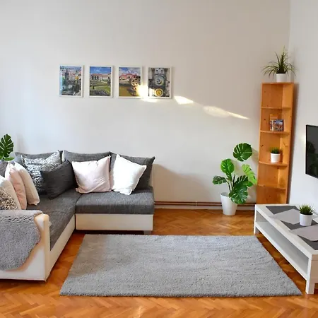 Apartment Spacious City Centre Prague